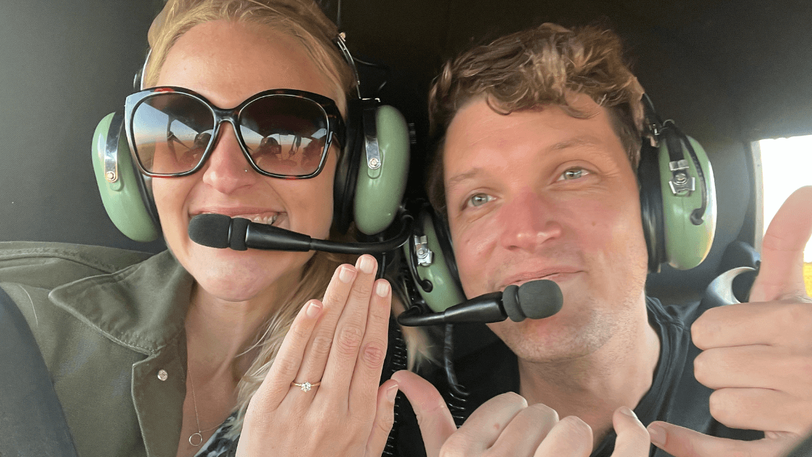 Big game heli services engagement in Hoedspruit in the Blyde River Canyon on a scenic helicopter flight with pilot Gerry McDonald